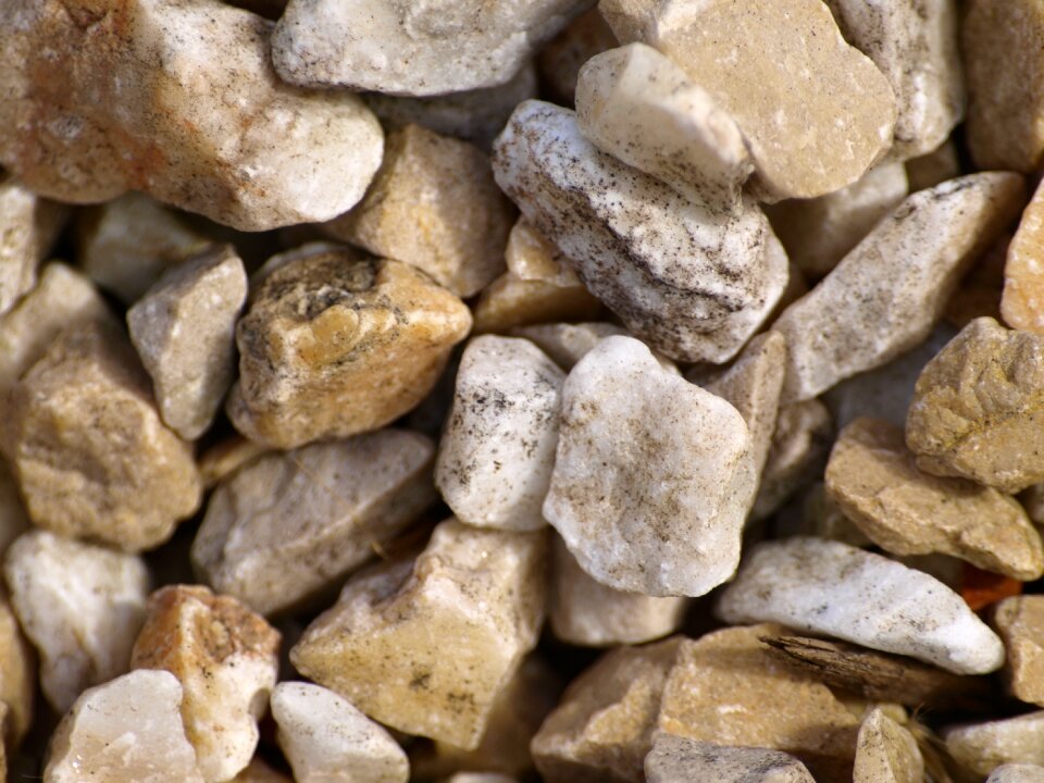 Pebbles stones steinig
