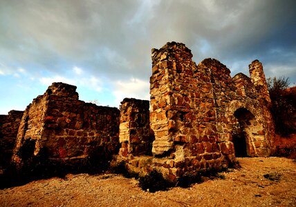 Castle rom buildup