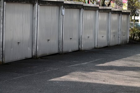 Garages garage doors pitches