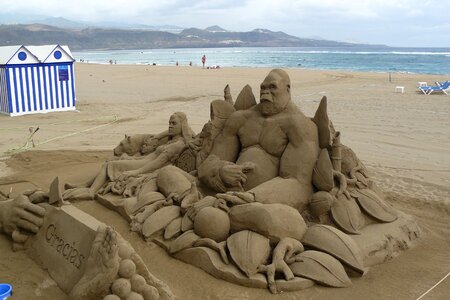 Sculpture ape sand mold