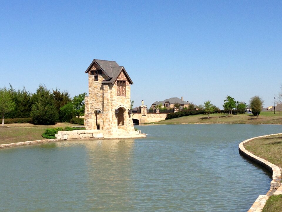 Scenic landscape tower