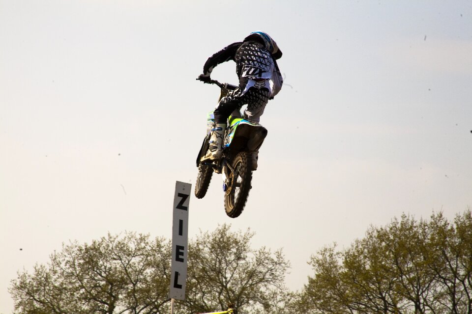 Jump motorsport target