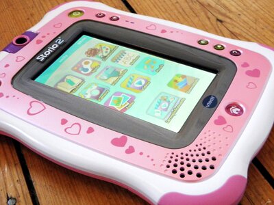 Pink toys toy computer