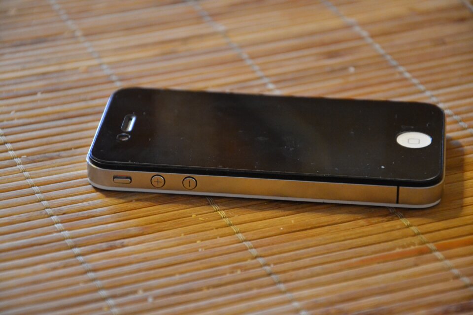 Black cell cellular phone