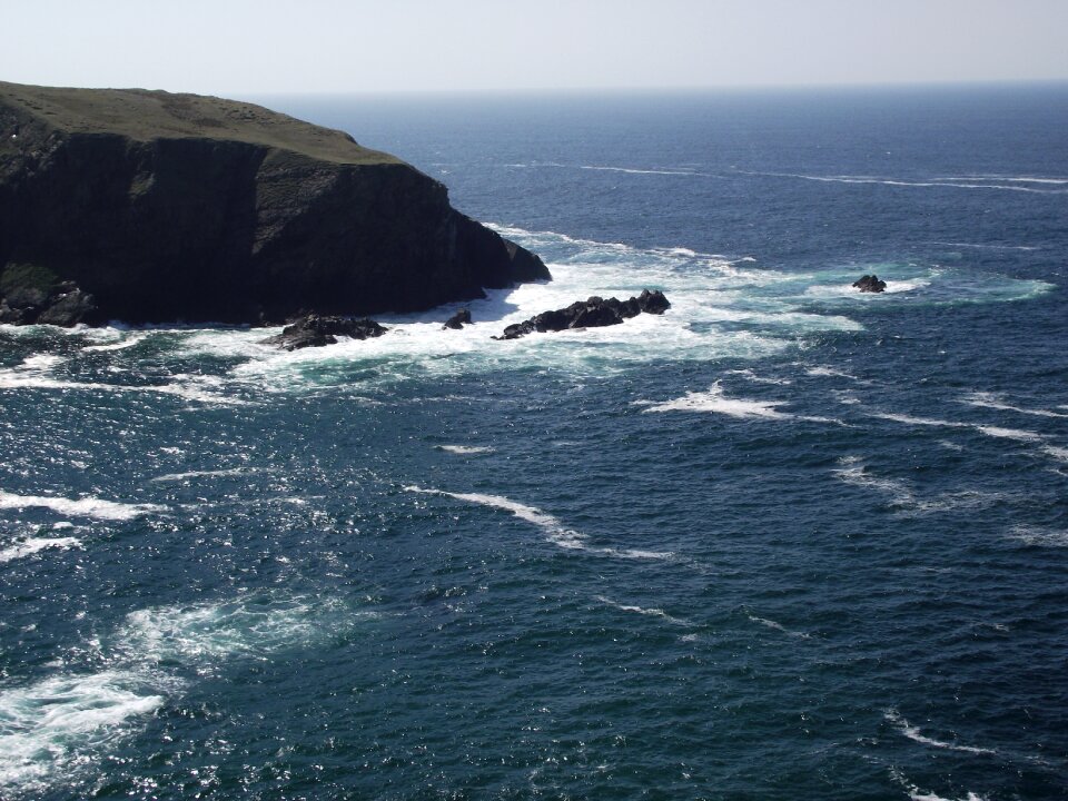 Rocks rock the cliffs
