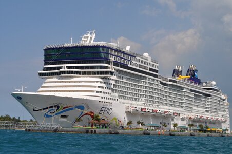 Vacation cruises tourism photo