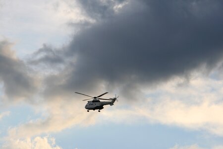 Oryx rotor airborne photo