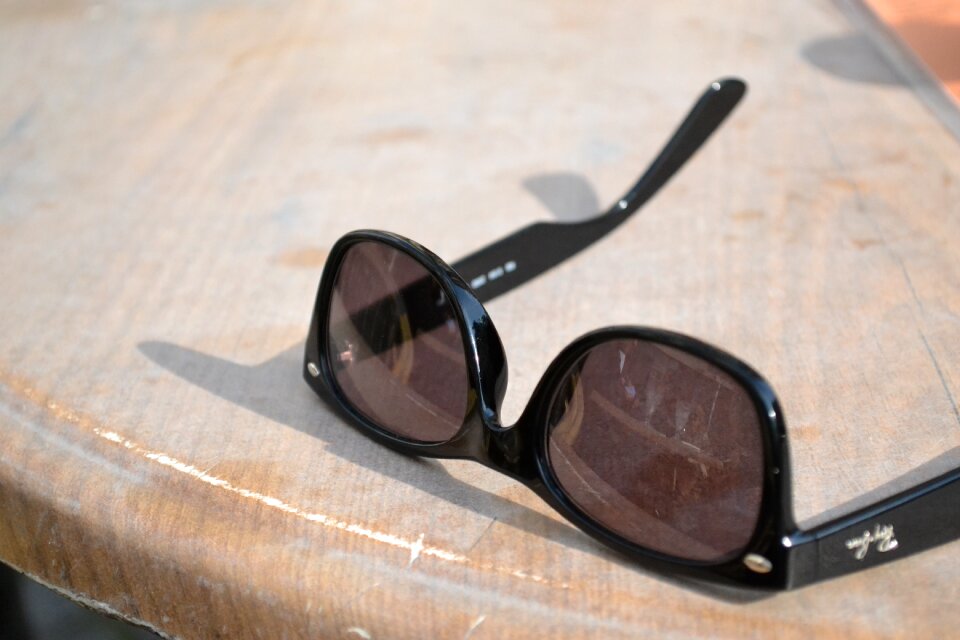 Sunglasses ray ban protection against the sun