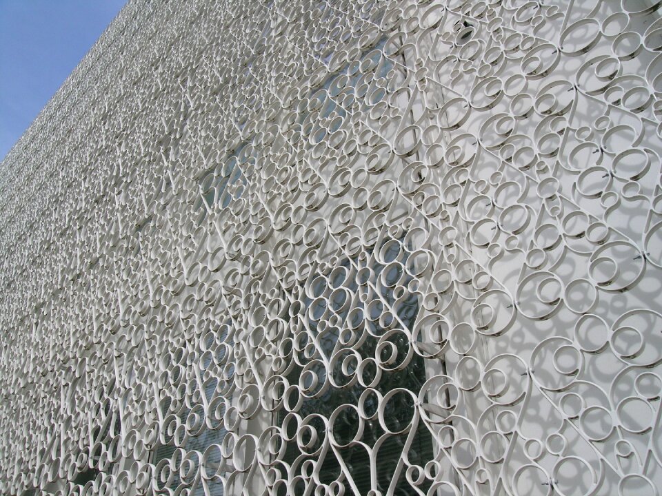 Merate particular wrought iron