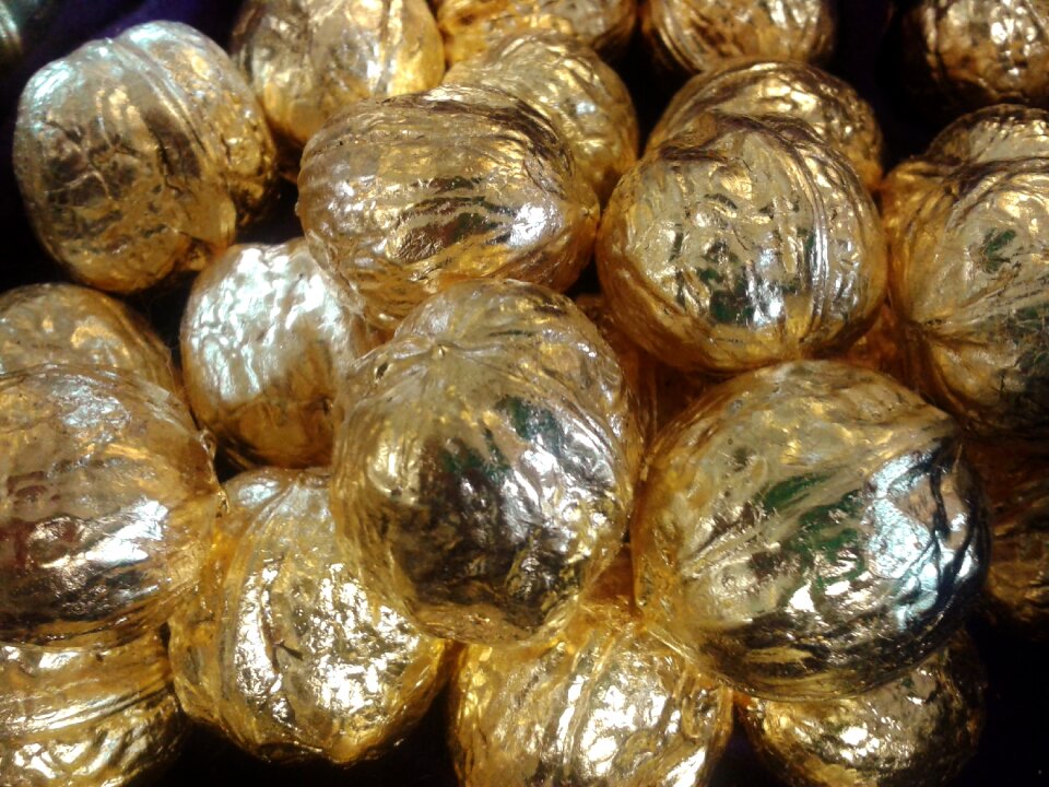 Gilded golden walnut decoration