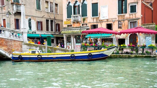 Canal italy water photo