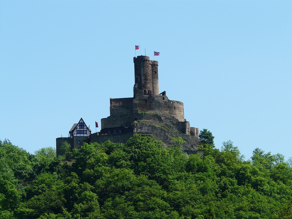 Castle building knight's castle