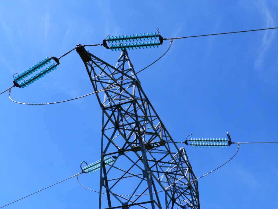 Support cable insulator