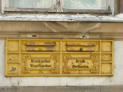 Rust weathered yellow