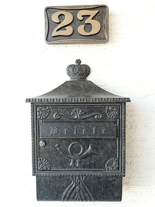 Blacksmithing metal house entrance