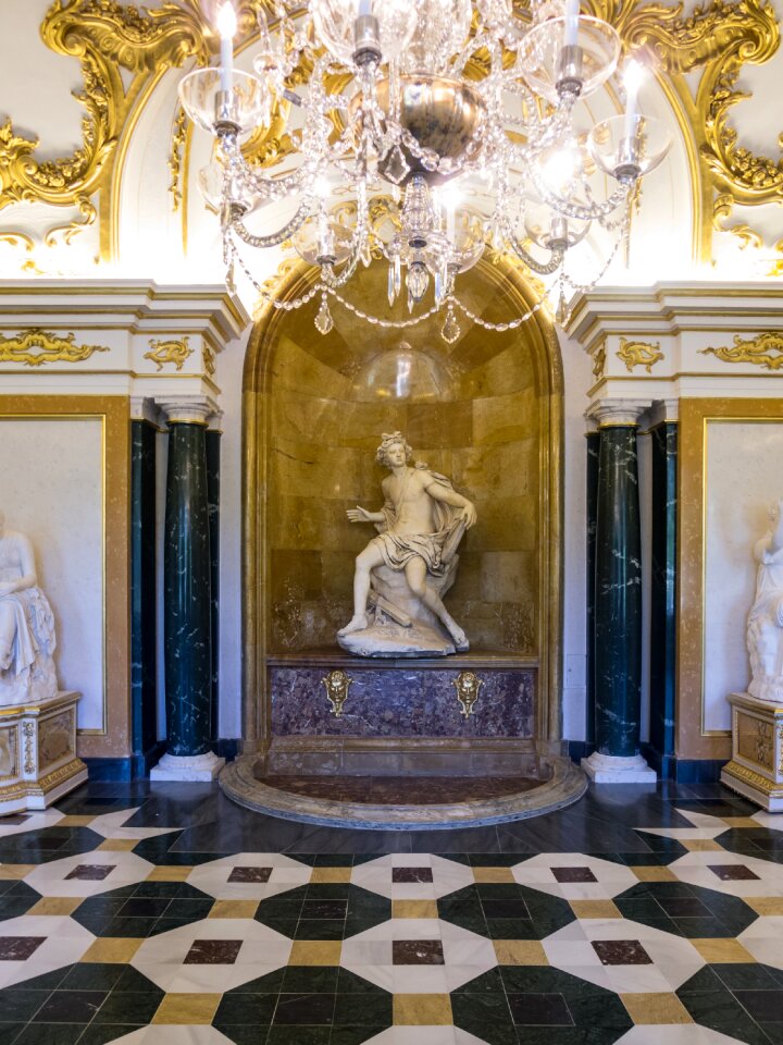 Madrid marble lamp