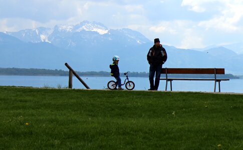 Person wait bench