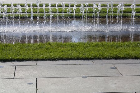 Gargoyle water fountain wet photo