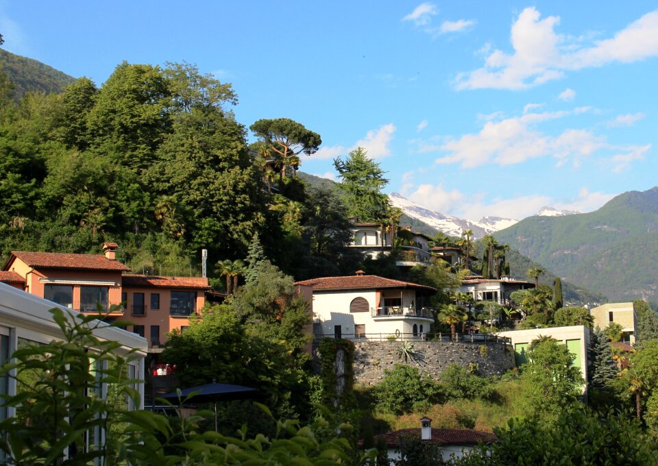 Houses nature mountains