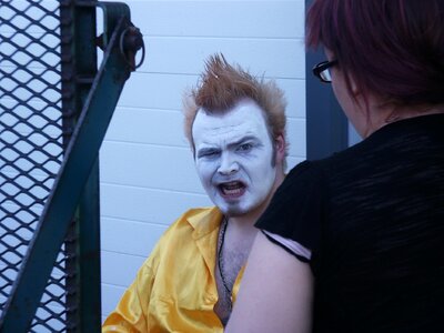 Face entertainment creepy