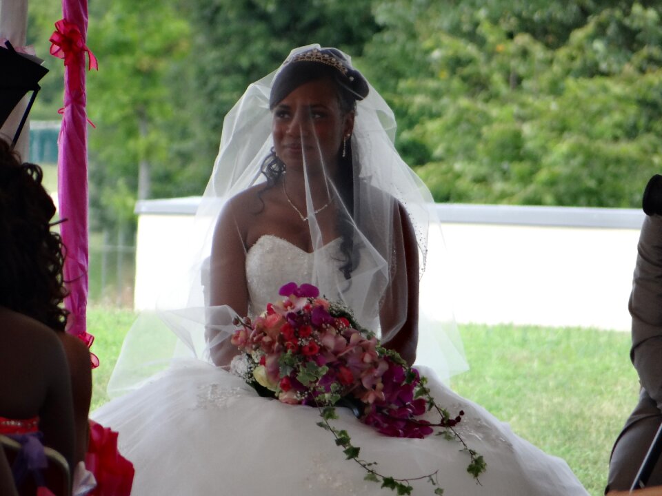Bride sexy black