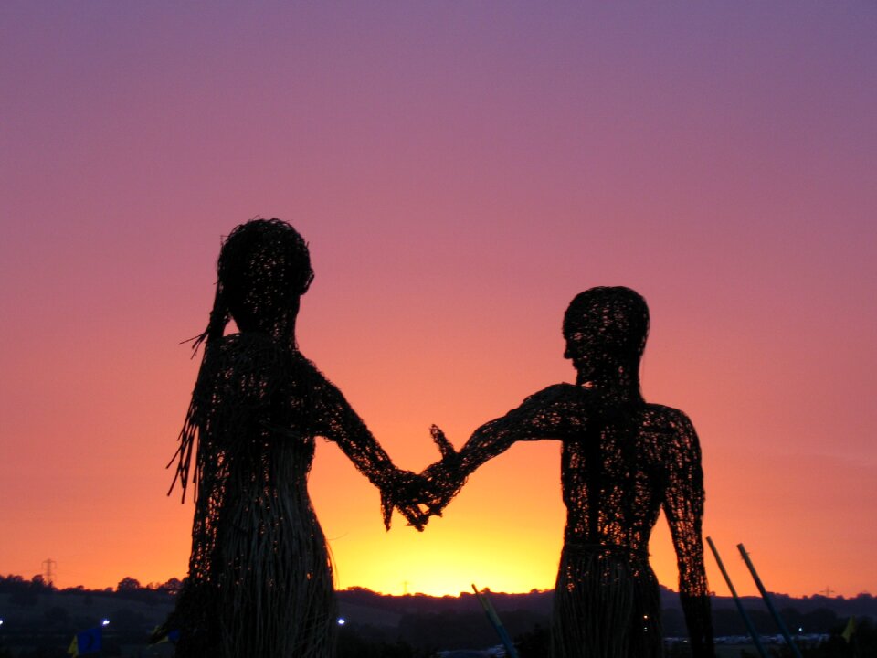 Pair dawn handshake