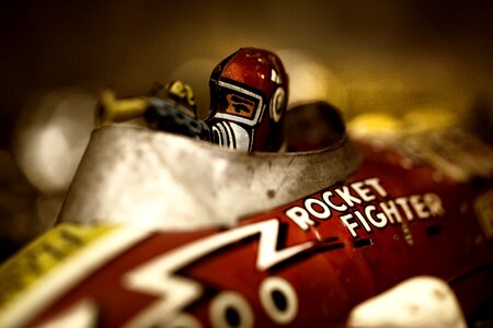 Rocket ship wind up vintage