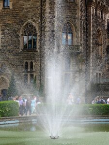 Building the palace tourism