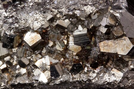 Sulfide iron sulfur