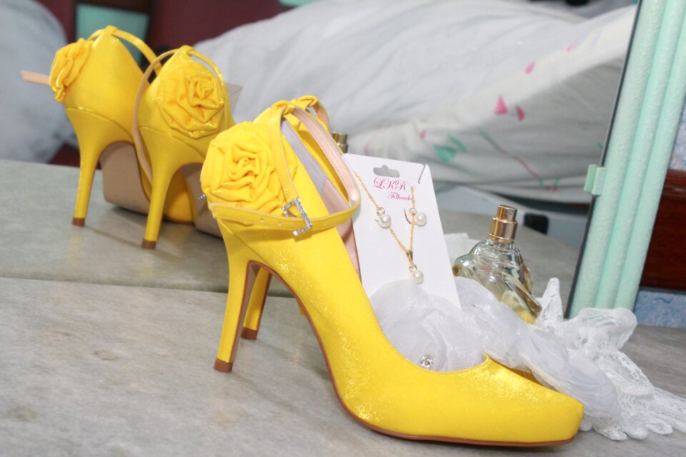Shoes jump shoes yellow shoe