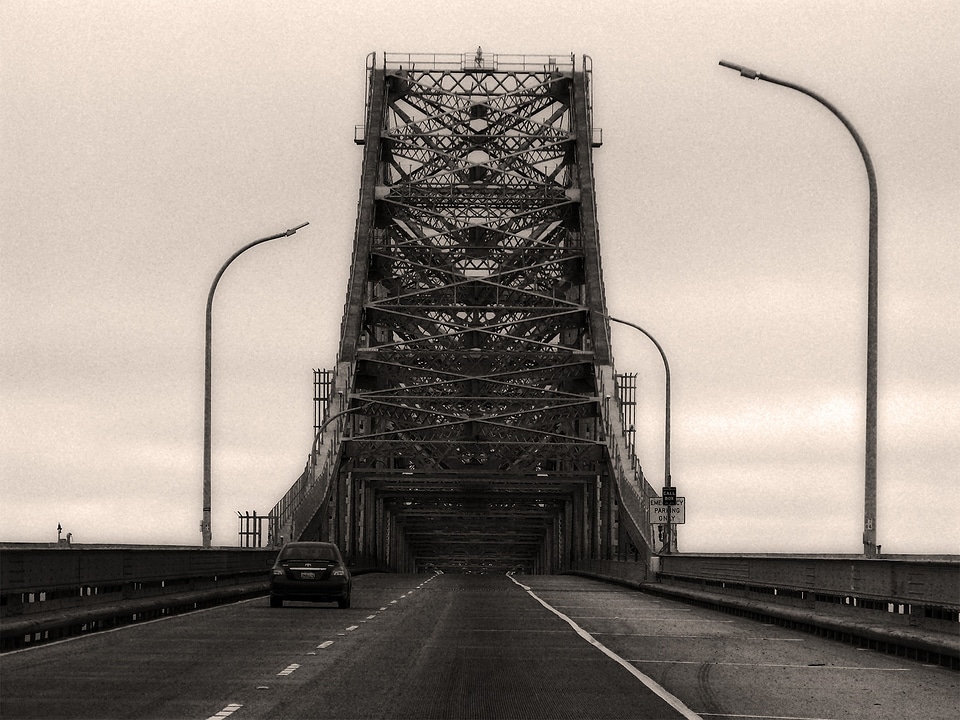 Transportation landmark city