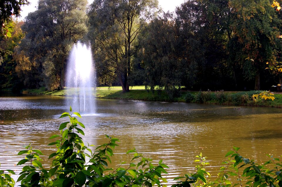 Water feature wet inject