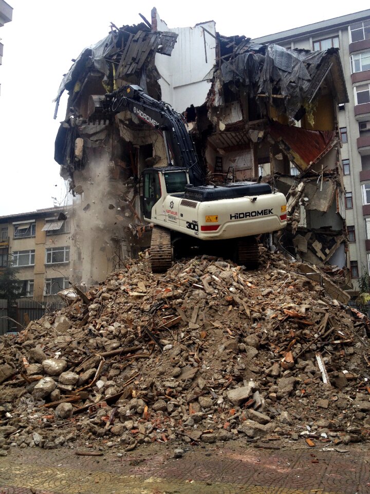 Building crane machinery