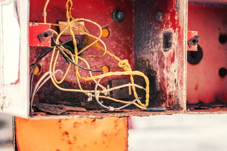 Electric repairs wires