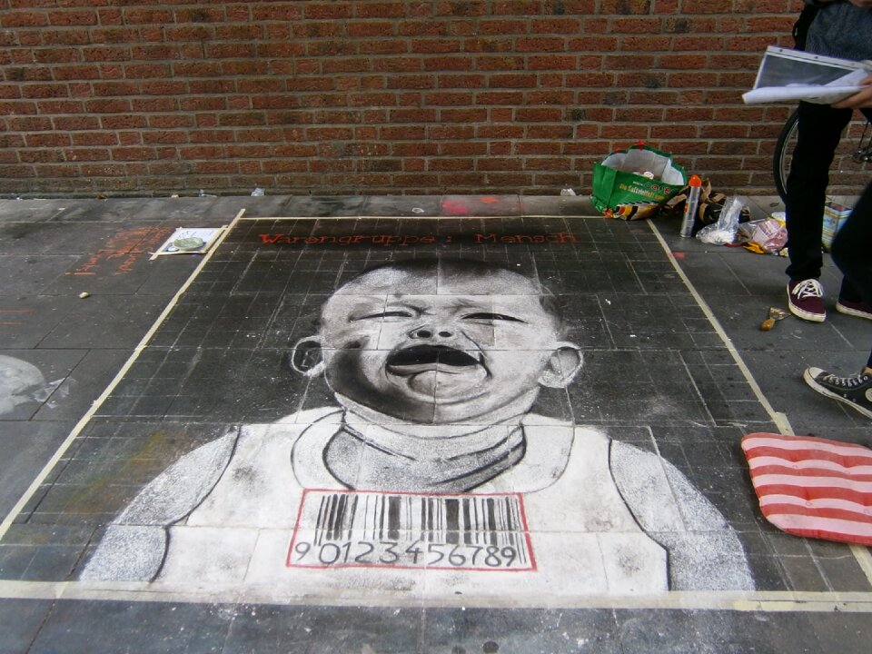 Asphalt art street art