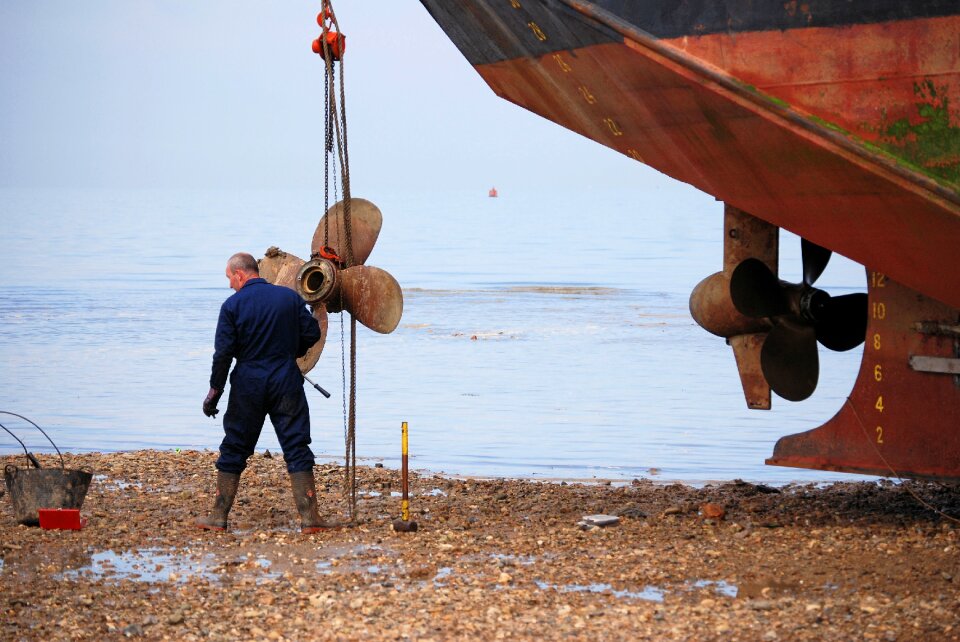 Beached propeller repairs