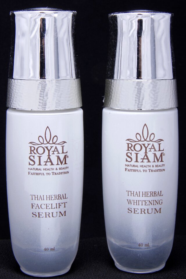 Herbal facial serum royal siam
