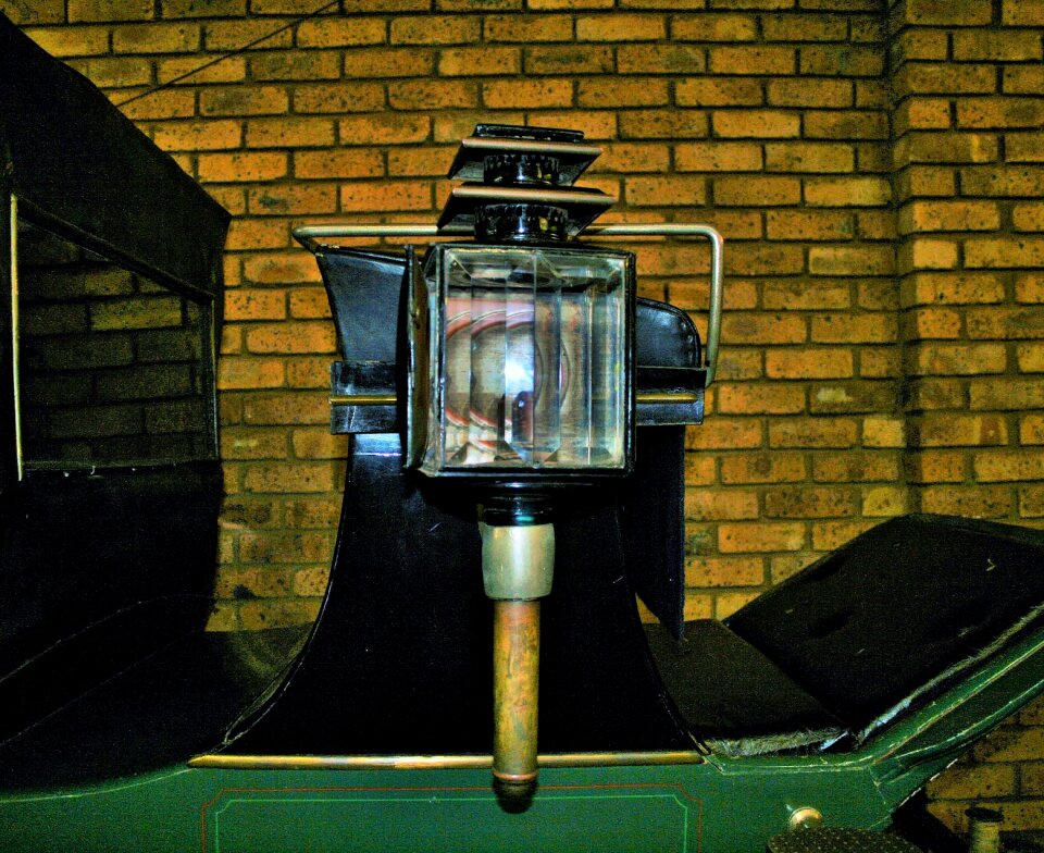 Vehicle carriage horse drawn