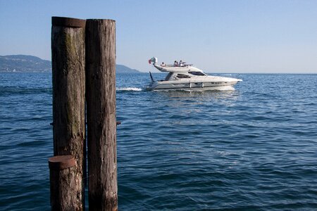 Garda lake water sports photo