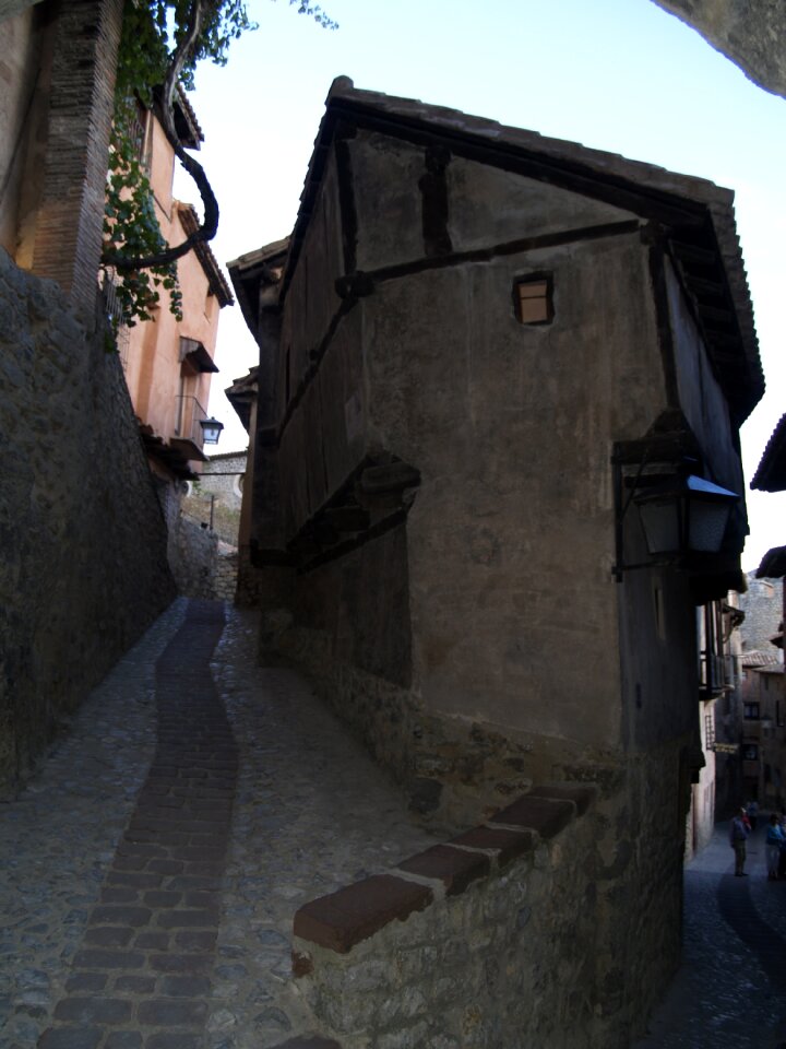 Albarracín house santiago medieval