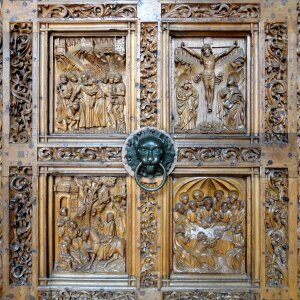 Input wood carving lake constance
