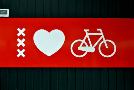 Amsterdam biciclete love