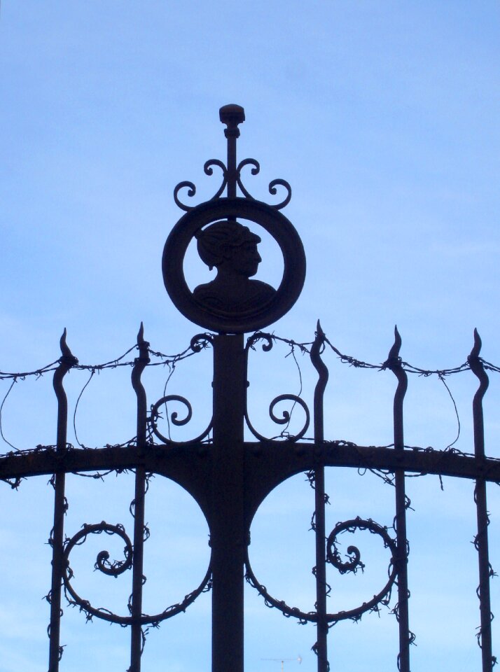 Forging metal wrought iron