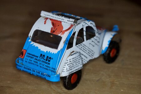 Toy car africa box