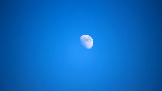 Sky telephoto at dusk