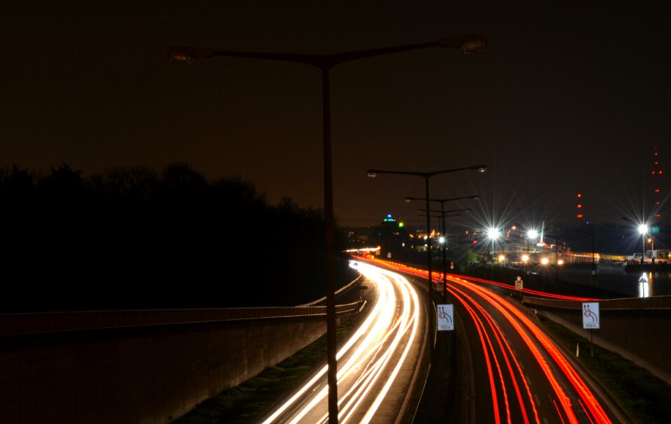 Lights at night traffic