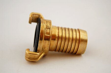 Geka plug brass