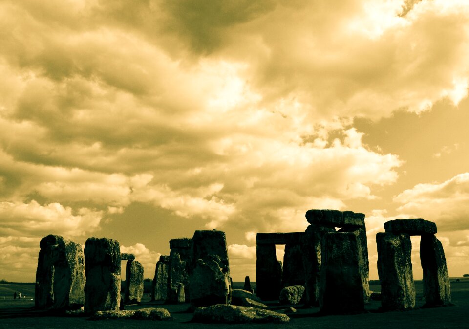 Salisbury tourist monolithic