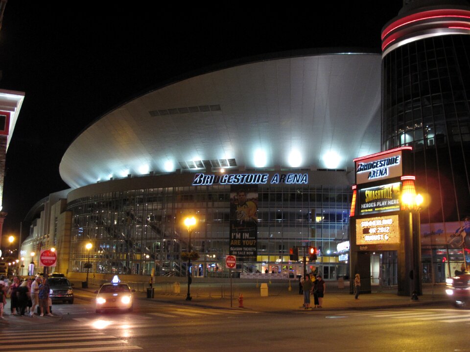 Nashville tennesse night
