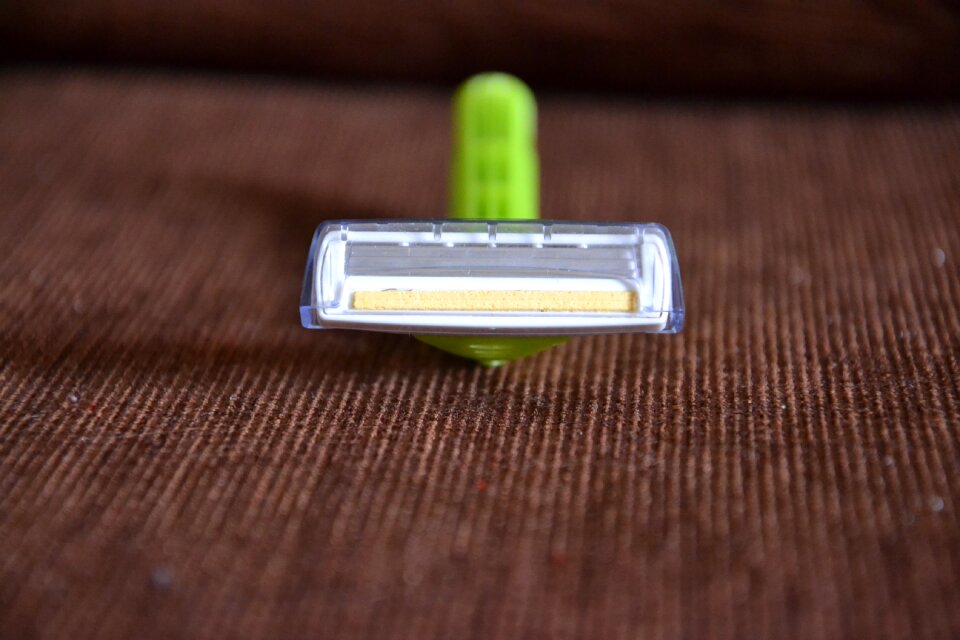 Shaving machine the razor